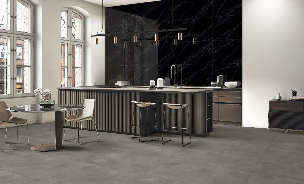 Avenue Black-60x120_Malaga Mudd-60X120_Preview 1.webp