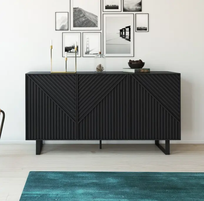 Buffet PETA 3 portes noir – pieds métal – Dim : 150 × 40 × 80