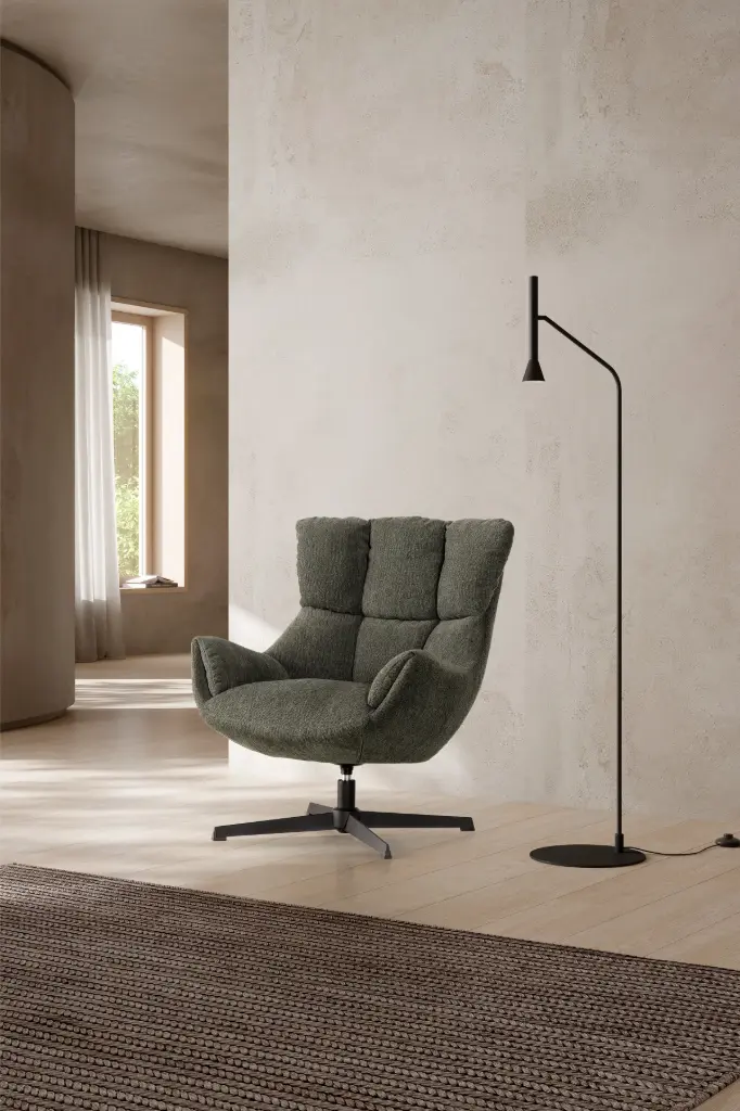 Fauteuil Odette vert, pieds en métal — 73 × 81 × 89 cm (assise 47 cm) 